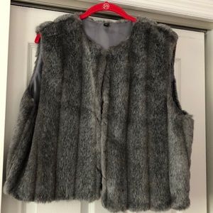Faux fur Iman city vest